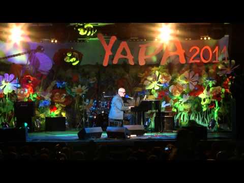 Jerzy Bożyk - Zęby w dupie @ YAPA 2011