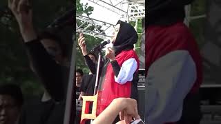 Download lagu Kotak -  Tantri Nyanyi pakai bahasa jepang mp3