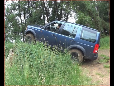 Toyota Land Cruiser vs Nissan Patrol vs Range Rover Discovery vs Toyota Hilux/ beide Rampen