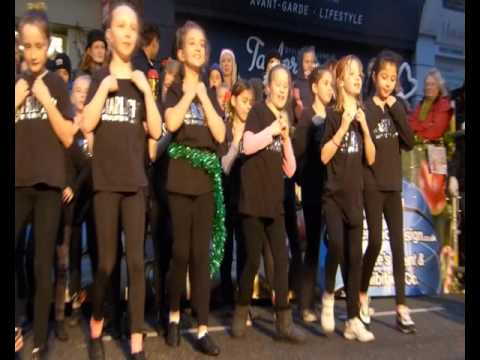 REIGATE DANCE EXTRAVAGANZA - XMAS LIGHTS 2015