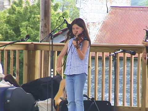 Sedra Bistodeau playing awesome fiddle at 10-years old!