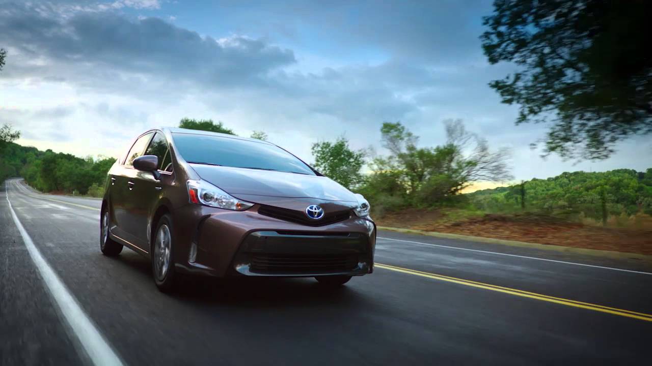 2016 Toyota Prius V Overview