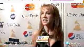 0001.5min-Kathy Griffin Talks Justin Bieber, Charlie Sheen &amp; More.mp4