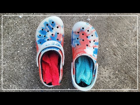 YouTube video about: Can you put crocs in the washing machine?