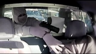 Man Robs Taxi Driver at Gunpoint...In Front of Cop [CAUGHT ON CAMERA]