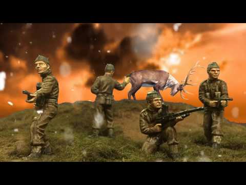 Airfix British Commandos and DH Lawrence (plastic army men)