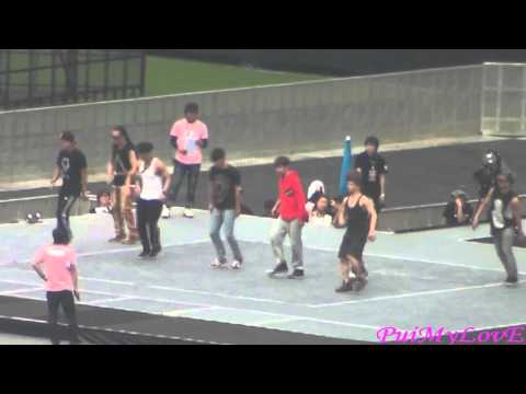 121125 SMTown in BKK TVXQ Rehearsal - Humanoids