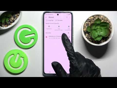 How to Turn On and Set Up an Alarm Clock on the MOTOROLA Edge 30