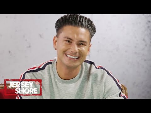 Jersey Shore Cast Reacts To Pauly D’s OG Casting Tape | Jersey Shore: Family Vacation | MTV