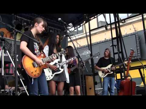 Team 4 of the School of Rock 2015 AllStars - Full Show at the Chicago Wicker Park Festival