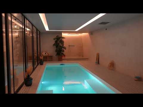 Piscine + Douche
