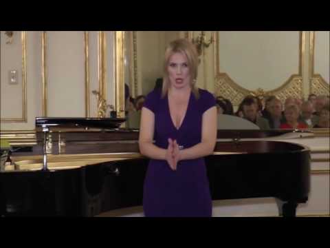 Mezzosoprano Edyta Kulczak - Dejte klec jestřábu