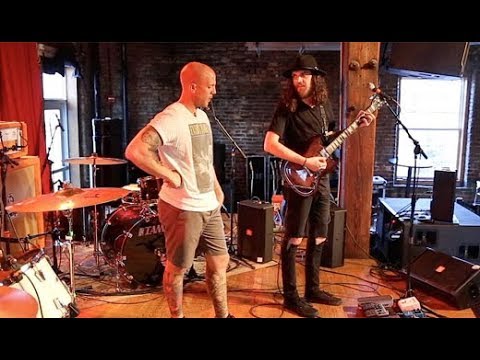 Rig Rundown - The Fall of Troy's Thomas Erak & Drew Pelisek