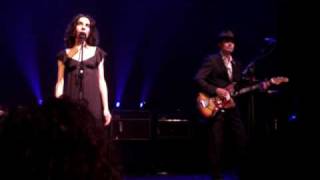 PJ HARVEY - Passionless, Pointless (live @ AB, Brussels 2009)