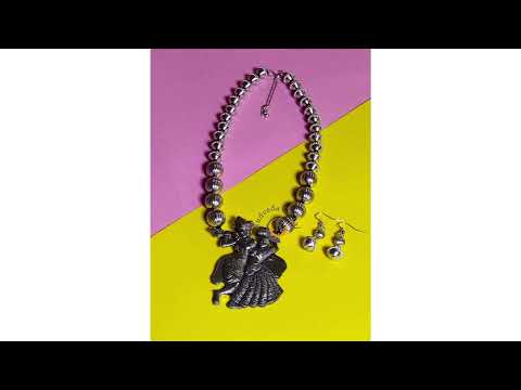 Pearl jewellery pendant set