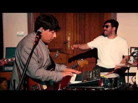 1960 - SOLO QUIERO QUE ME ESCUCHEN.