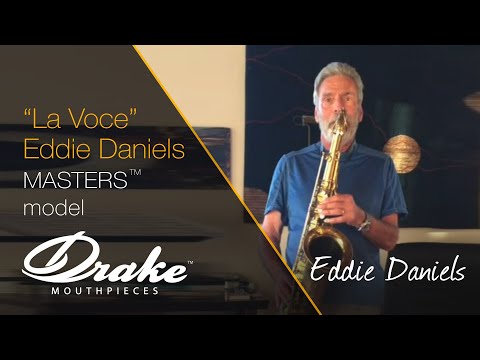 Eddie Daniels plays his