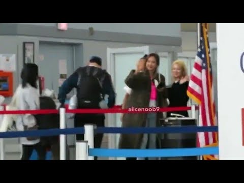 190116 - Yuri & Hyoyeon Heading 🛫 to Chile