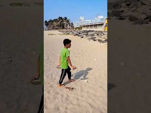 nothing like playing in the sand.. beach lover ⛱️