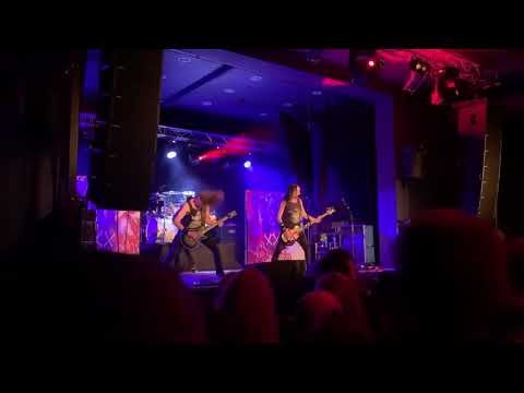 Tak się mieli wiatraki - Acid Drinkers! Hubert WIęcek