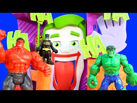 Justice League Rescues Batman & Cyborg From Villains