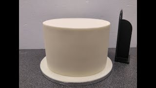 How to get sharp edges on fondant cake