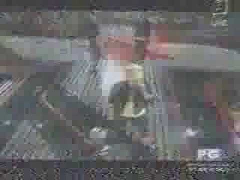 One Direction Performs 'Midnight Memories' On ' X Factor' Finale