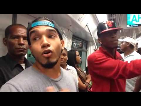 Rapero en el Metro de Santo Domingo (Taliman).