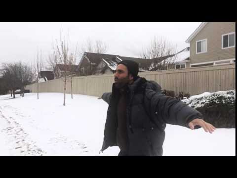 When your Californian friend sees snow for the first time