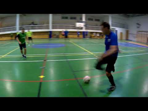 StrefaFutbolu.pl: Los Esperantos - Hardcore Team (2.2)