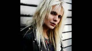 IVO FOMINS VS RECKLESS LOVE  JINGLE BELLS ( HARD ROCK VERSION)