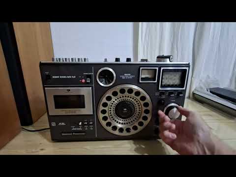 Panasonic RF-5410 - Año 1977 image 9