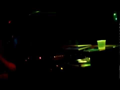 Geoff da chef - a quick cold one @ mutilate