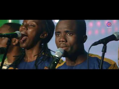ELECTION Live concert Showbuzz - Par Enoch Mulopo feat Degrace Masangukidi