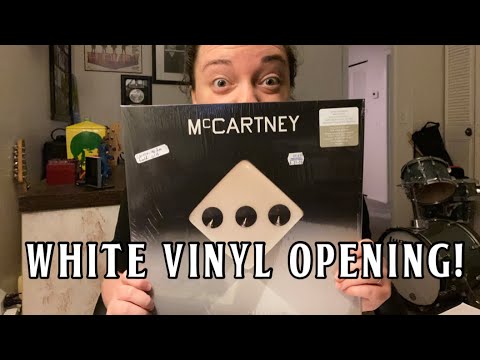 155. McCartney iii : white vinyl opening!