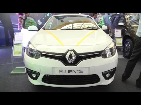 Renault Fluence Interior Review At International Auto Show 2015 - Hybiz.tv