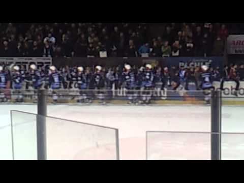 Derbysieg schmeckt doppelt gut 24.02.12