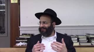 הלכות הנוגעות להפרשי השעות בין ישראל לחו''ל (הרב אלחנן משה נחמנסון) - התמונה מוצגת ישירות מתוך אתר האינטרנט יוטיוב. זכויות היוצרים בתמונה שייכות ליוצרה. קישור קרדיט למקור התוכן נמצא בתוך דף הסרטון