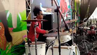 Download lagu Souljah - Tak Selalu (Live Performing SMA 71 Jakarta Timur) mp3 Download lagu Souljah - Tak Selalu (Live Performing SMA 71 Jakarta Timur) mp3