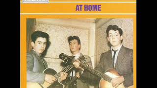 You&#39;ll be mine / The Quarrymen At Home