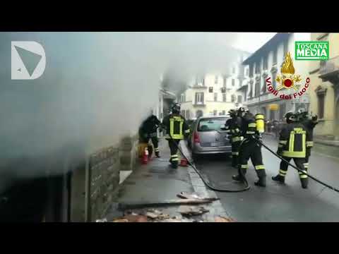 VIDEO - INCENDIO NEGOZIO VIA LOCCHI A FIRENZE