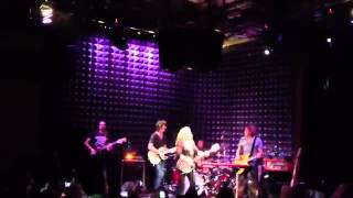 New Song Falling Up by Melissa Etheridge