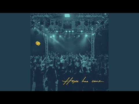 Praises Be Sung (Hosanna)