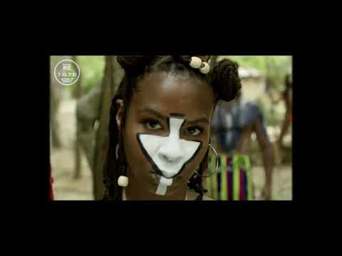 Nitty Scott - La Diaspora | #TrackOfTheDAY