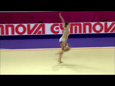 Έλενα Σκαλίμη Παλλίδου στη μπάλα