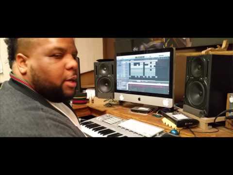 Making a beat with Ghetto Gospel 3 sample kit from Maschine Masters