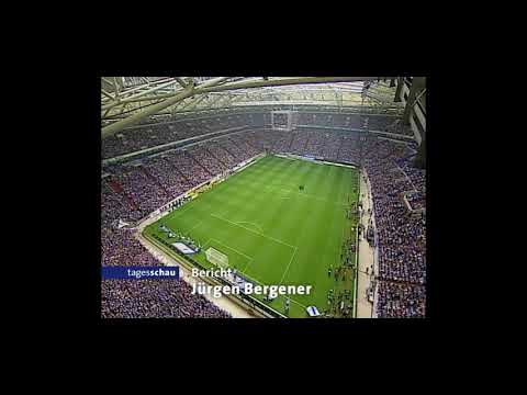 BL 2001/02 FC SCHALKE 04 VS BAYER 04 LEVERKUSEN 3:3(2:0) ERSTES SPIEL IN DER NEUEN ARENA AUFSCHALKE