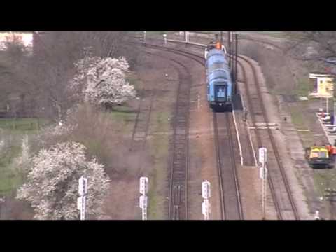 Trenuri in Bratca 2 - Trains in Bratca 2 (06 & 12 04 2010).mp4