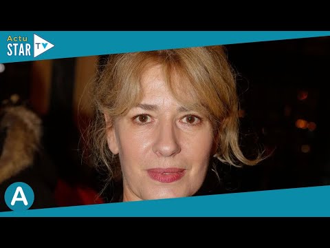 Hélène de Saint-Père (Caïn, Alex Hugo) est morte à l'âge de 62 ans