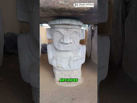 La Estatua Color y Figura Hasta la Sepultura, en el Parque Alto de los Ídolos, Isnos, Huila.